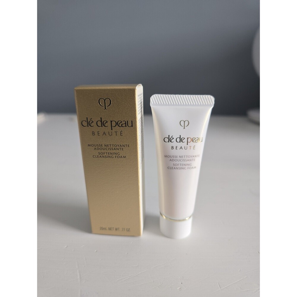Cle de Peau Beaute Softening Cleansing Foam Travel Size 20ml NEW